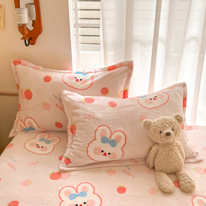 91家纺网 家纺一手货源 找家纺 寻米 2025新款高克重加厚保暖牛奶绒床笠-大床图 蜜可小兔