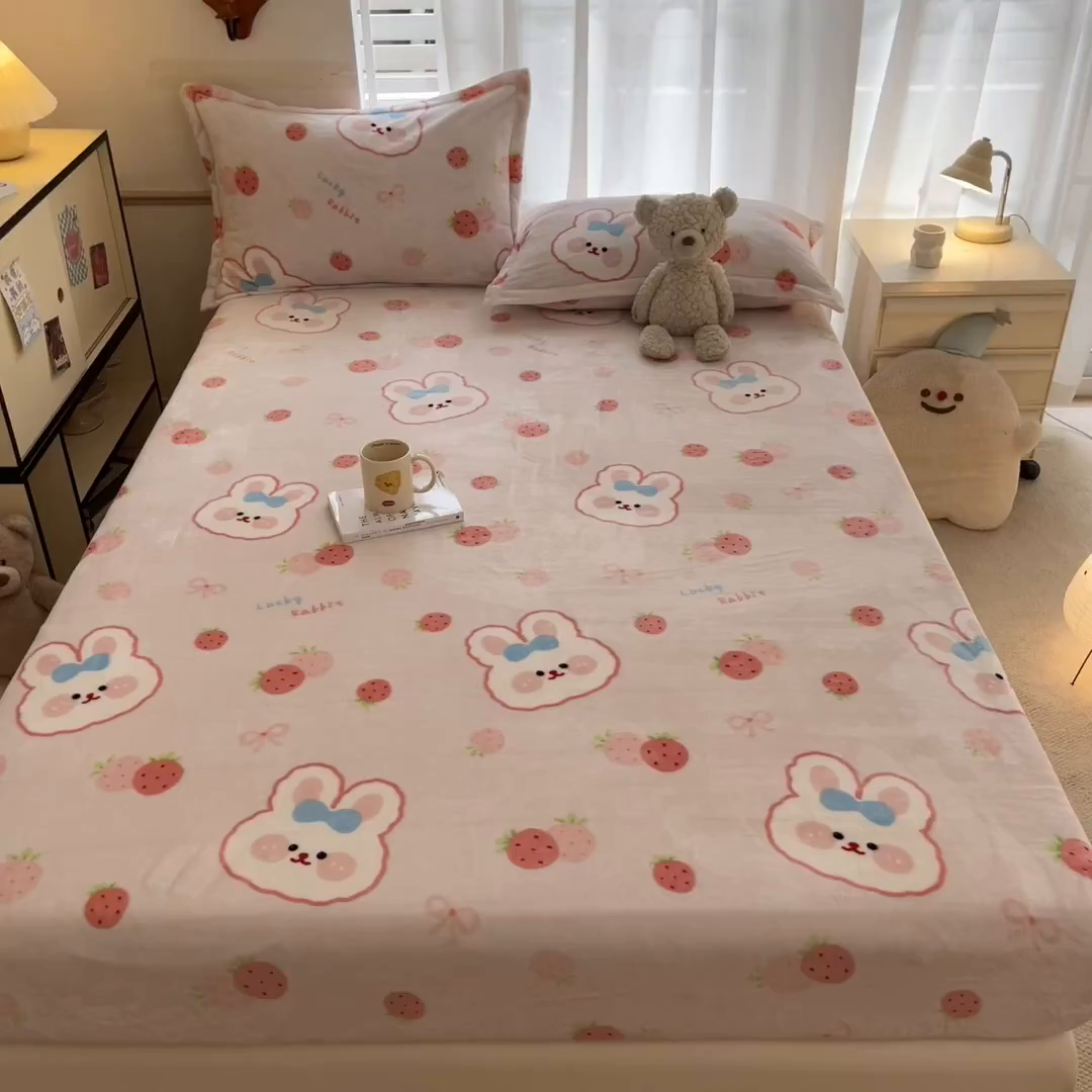 91家纺网 家纺一手货源 找家纺 寻米 2025新款高克重加厚保暖牛奶绒床笠-大床图 蜜可小兔