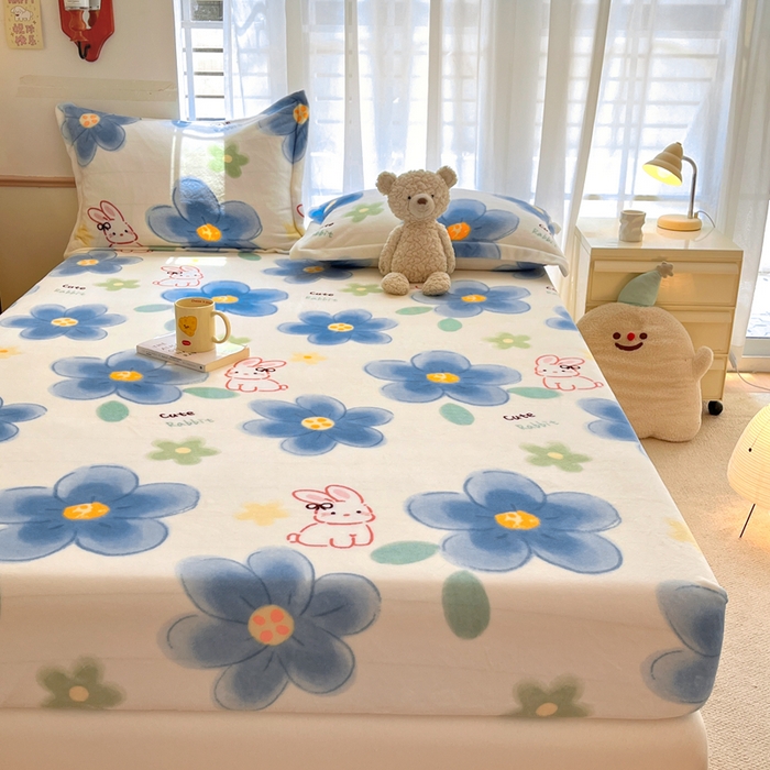 91家纺网 家纺一手货源 找家纺 寻米 2025新款高克重加厚保暖牛奶绒床笠-大床图 绵意小兔