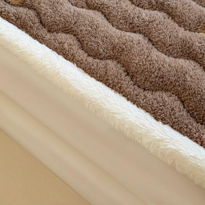 91家纺网 家纺一手货源 找家纺 LIFE.丽芙 2025秋冬新款北极绒加厚夹棉床垫床护垫单件牛奶绒床褥床垫子三件套 蝶梦-棕