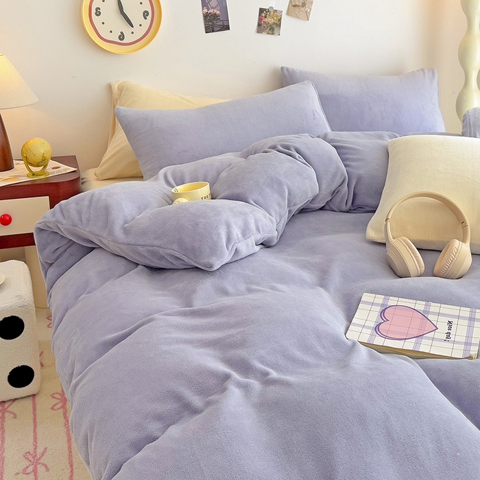 91家纺网 家纺一手货源 找家纺 芷凡家纺 2025新款牛奶绒加厚纯色条纹格子被套 牛奶绒被套-奶紫