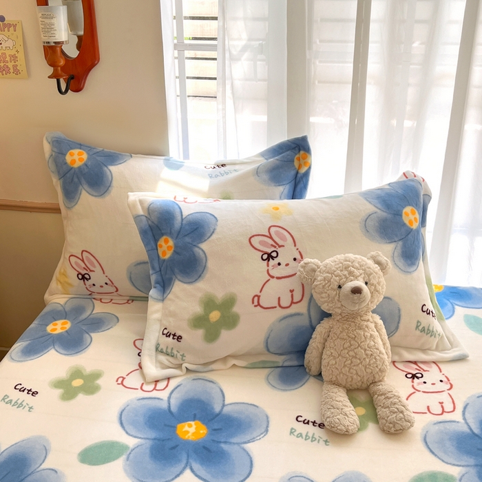 91家纺网 家纺一手货源 找家纺 寻米 2025新款高克重加厚保暖牛奶绒床笠-大床图 绵意小兔