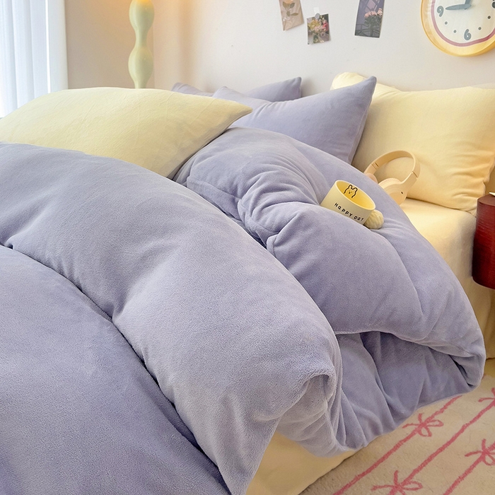 91家纺网 家纺一手货源 找家纺 （总）芷凡家纺 2025新款牛奶绒加厚纯色条纹格子被套