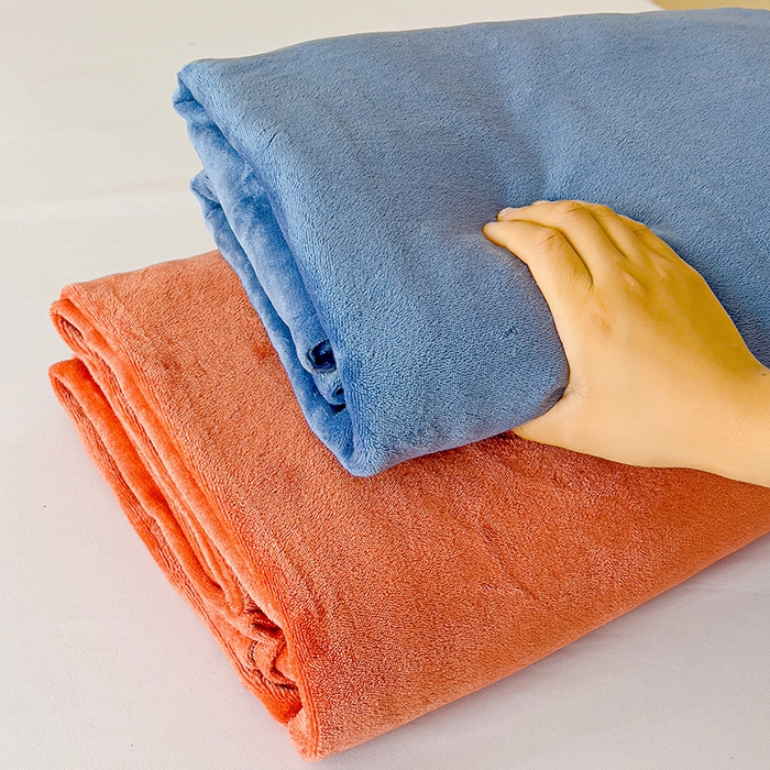 91家纺网 家纺一手货源 找家纺 芷凡家纺 2025新款牛奶绒加厚纯色条纹格子被套 组合图