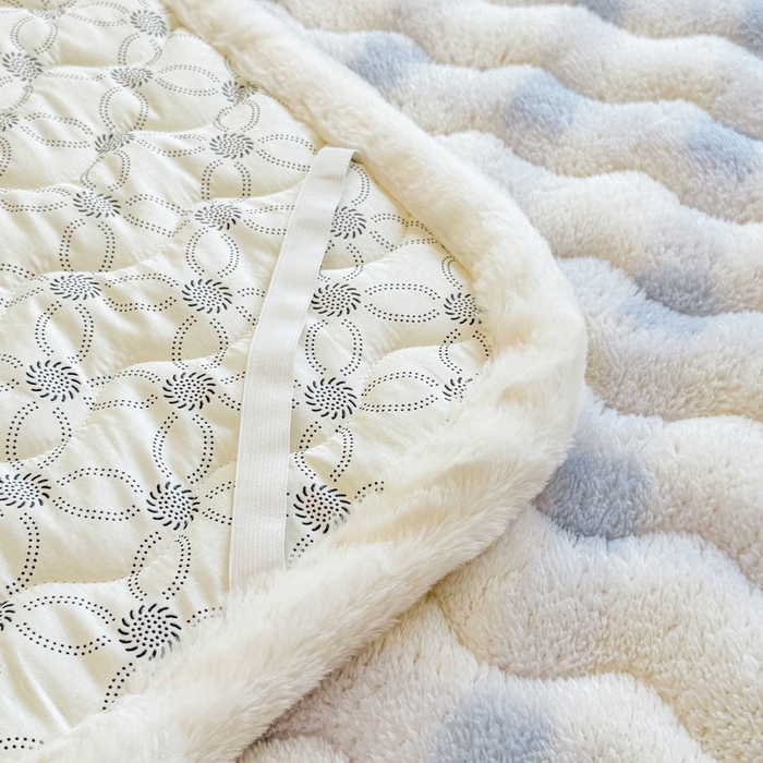 91家纺网 家纺一手货源 找家纺 LIFE.丽芙 2025秋冬新款北极绒加厚夹棉床垫床护垫单件牛奶绒床褥床垫子三件套 意趣-蓝