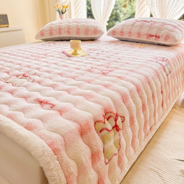 91家纺网 家纺一手货源 找家纺 LIFE.丽芙 2025秋冬新款北极绒加厚夹棉床垫床护垫单件牛奶绒床褥床垫子三件套 意趣-粉