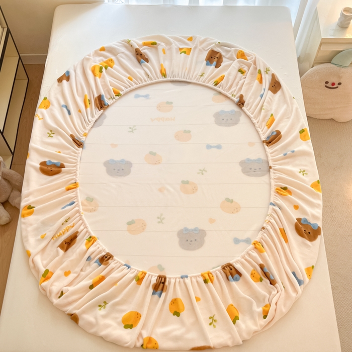 91家纺网 家纺一手货源 找家纺 寻米 2025新款高克重加厚保暖牛奶绒床笠-大床图 甜橘小熊