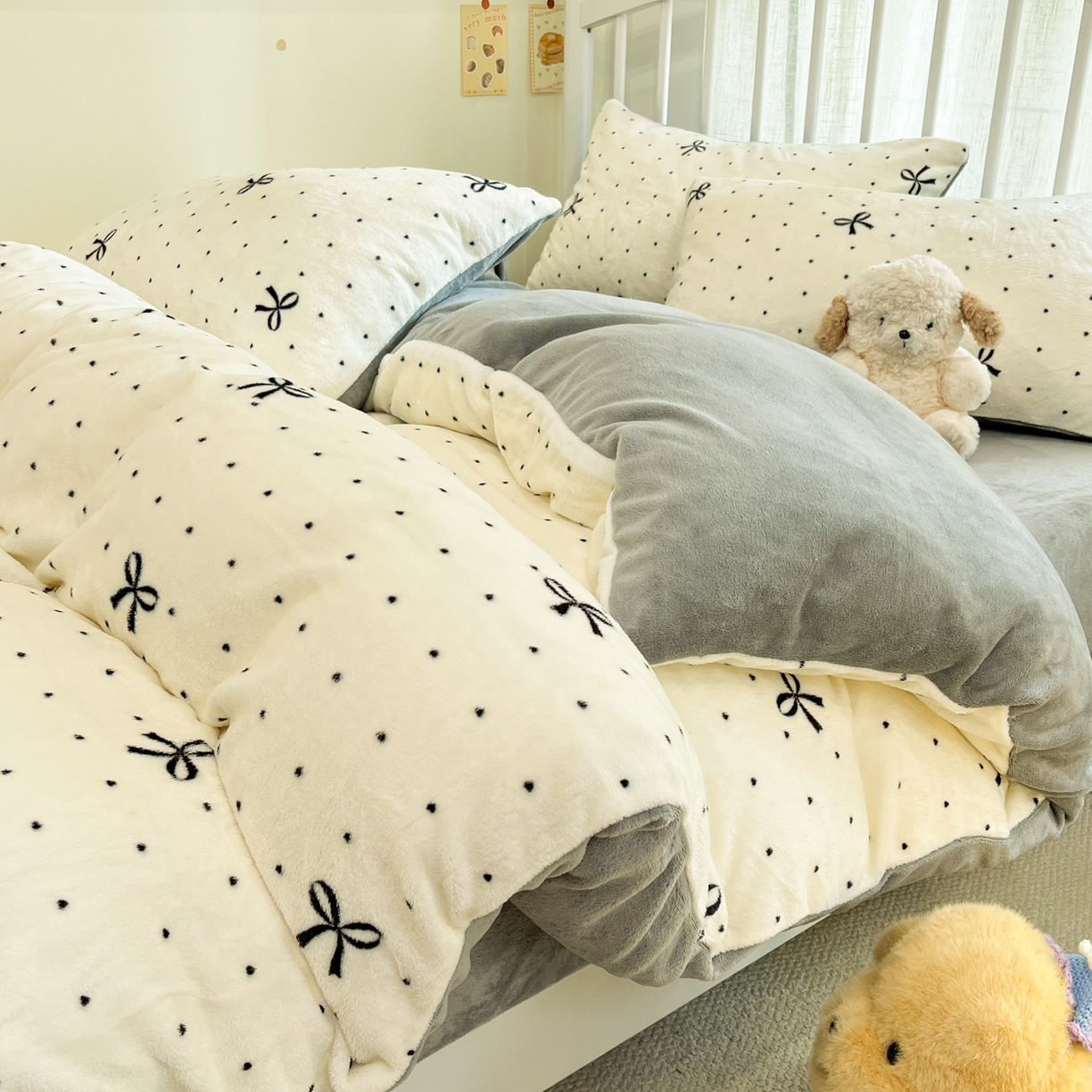 91家纺网 家纺一手货源 找家纺 （总）云玲时尚 2025新款加厚牛奶绒印花四件套