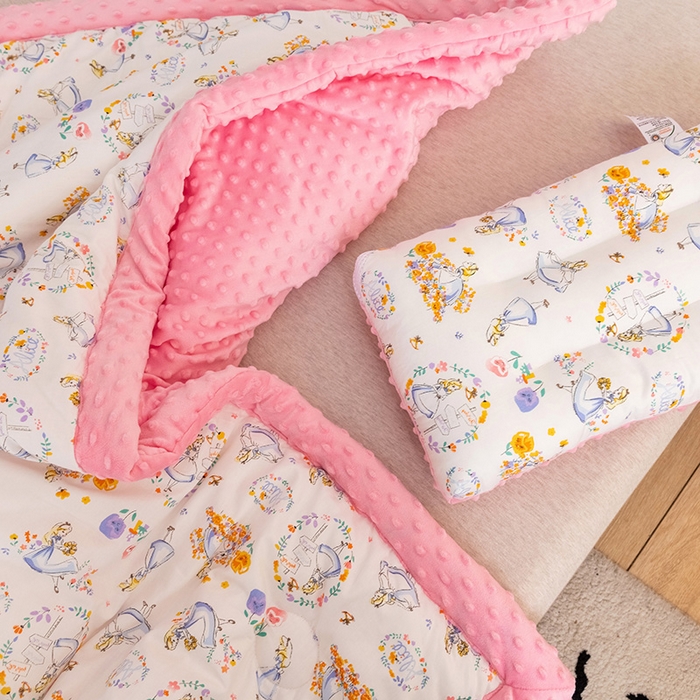 91家纺网 家纺一手货源 找家纺 十九色 2025秋冬新款全棉豆豆被春秋被被子被芯 小公主