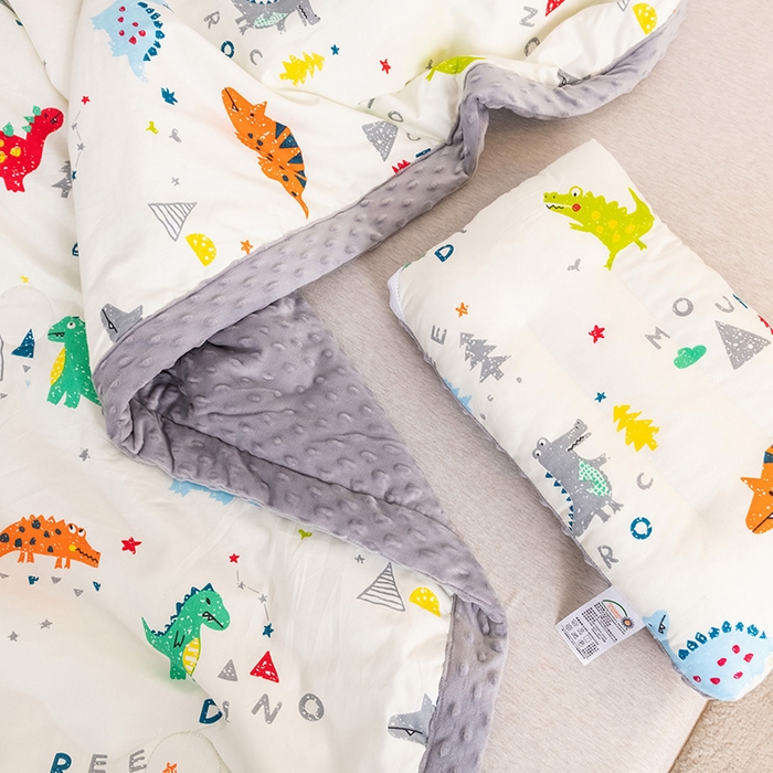 91家纺网 家纺一手货源 找家纺 十九色 2025秋冬新款全棉豆豆被春秋被被子被芯 小恐龙