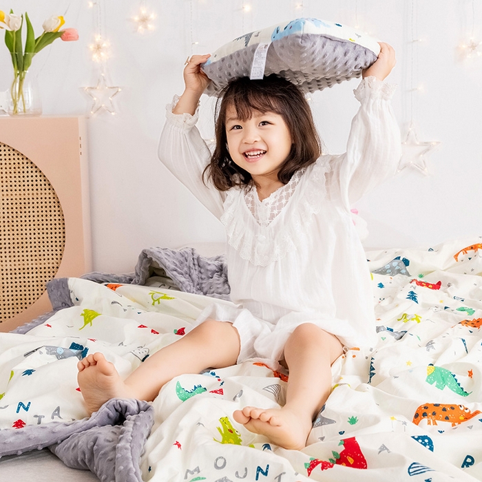 91家纺网 家纺一手货源 找家纺 十九色 2025秋冬新款全棉豆豆被春秋被被子被芯 小恐龙