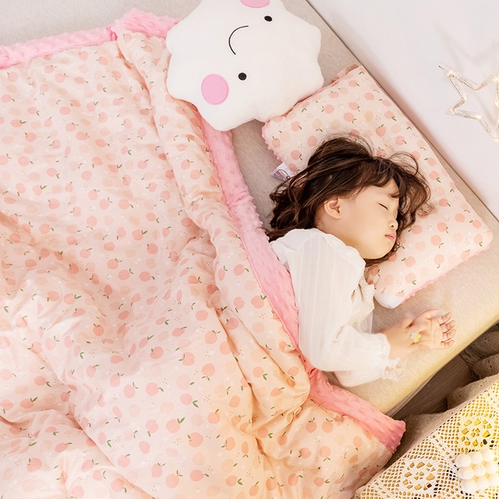 91家纺网 家纺一手货源 找家纺 十九色 2025秋冬新款全棉豆豆被春秋被被子被芯 小苹果