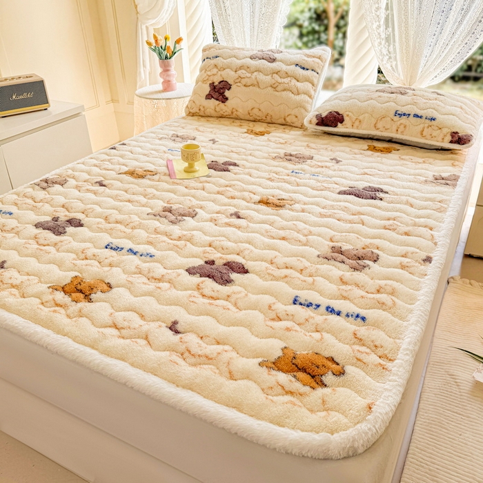 91家纺网 家纺一手货源 找家纺 LIFE.丽芙 2025秋冬新款北极绒加厚夹棉床垫床护垫单件牛奶绒床褥床垫子三件套 追逐-黄