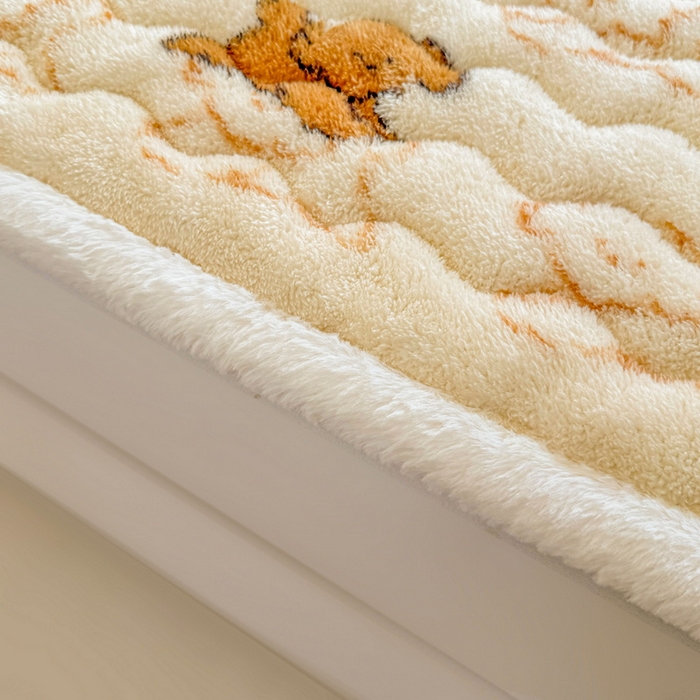 91家纺网 家纺一手货源 找家纺 LIFE.丽芙 2025秋冬新款北极绒加厚夹棉床垫床护垫单件牛奶绒床褥床垫子三件套 追逐-黄