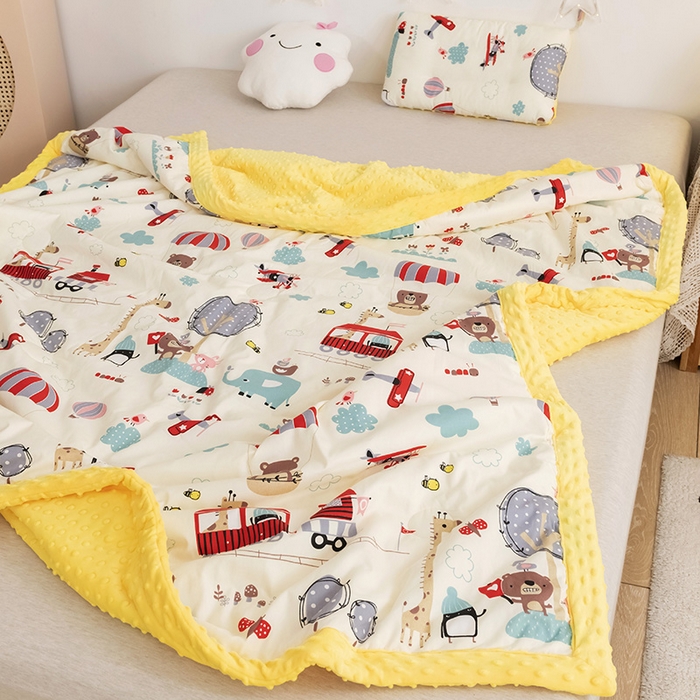 91家纺网 家纺一手货源 找家纺 十九色 2025秋冬新款全棉豆豆被春秋被被子被芯 游乐场