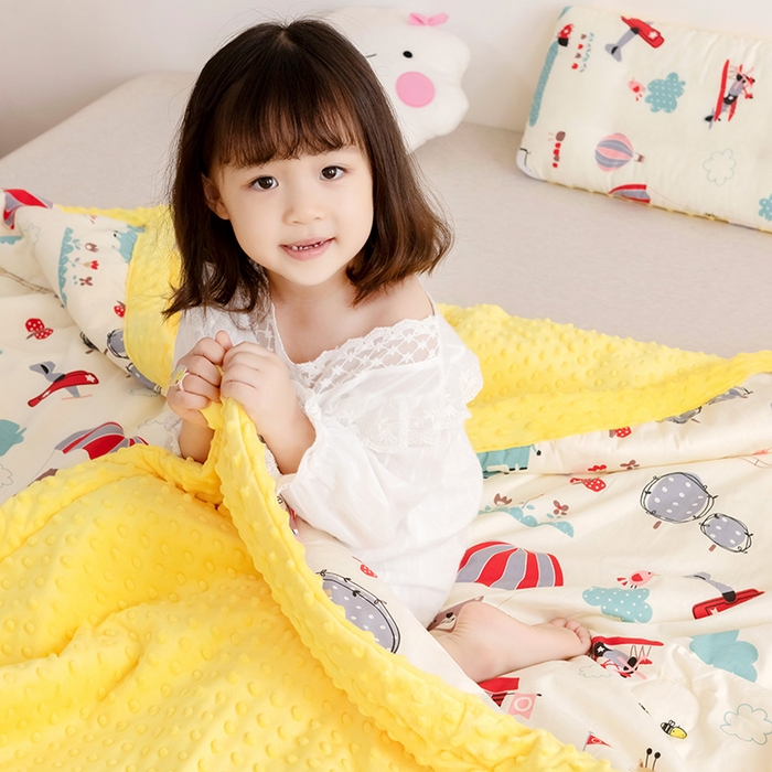 91家纺网 家纺一手货源 找家纺 十九色 2025秋冬新款全棉豆豆被春秋被被子被芯 游乐场