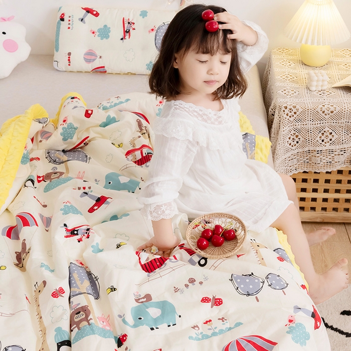 91家纺网 家纺一手货源 找家纺 十九色 2025秋冬新款全棉豆豆被春秋被被子被芯 游乐场