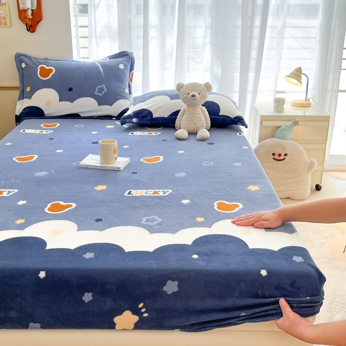 寻米 2025新款高克重加厚保暖牛奶绒床笠-大床图 小熊梦境