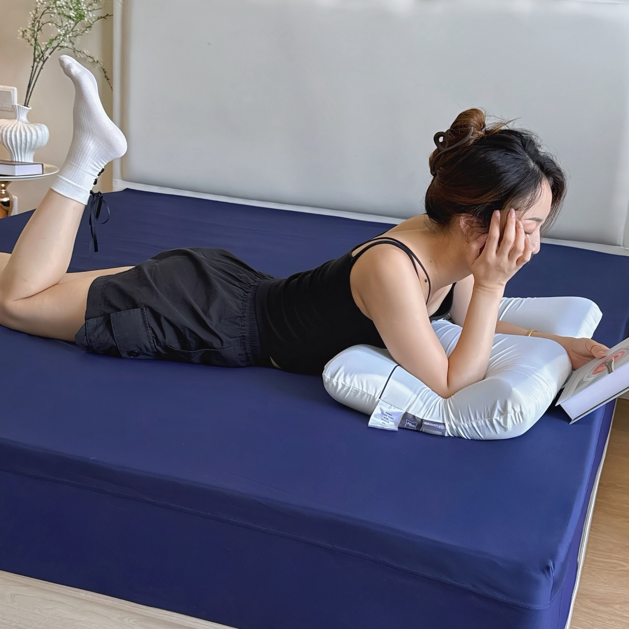 91家纺网 家纺一手货源 找家纺 兜米家居 2025新款星球同款深睡床笠床垫保护套单品床笠床笠单件 静海蓝