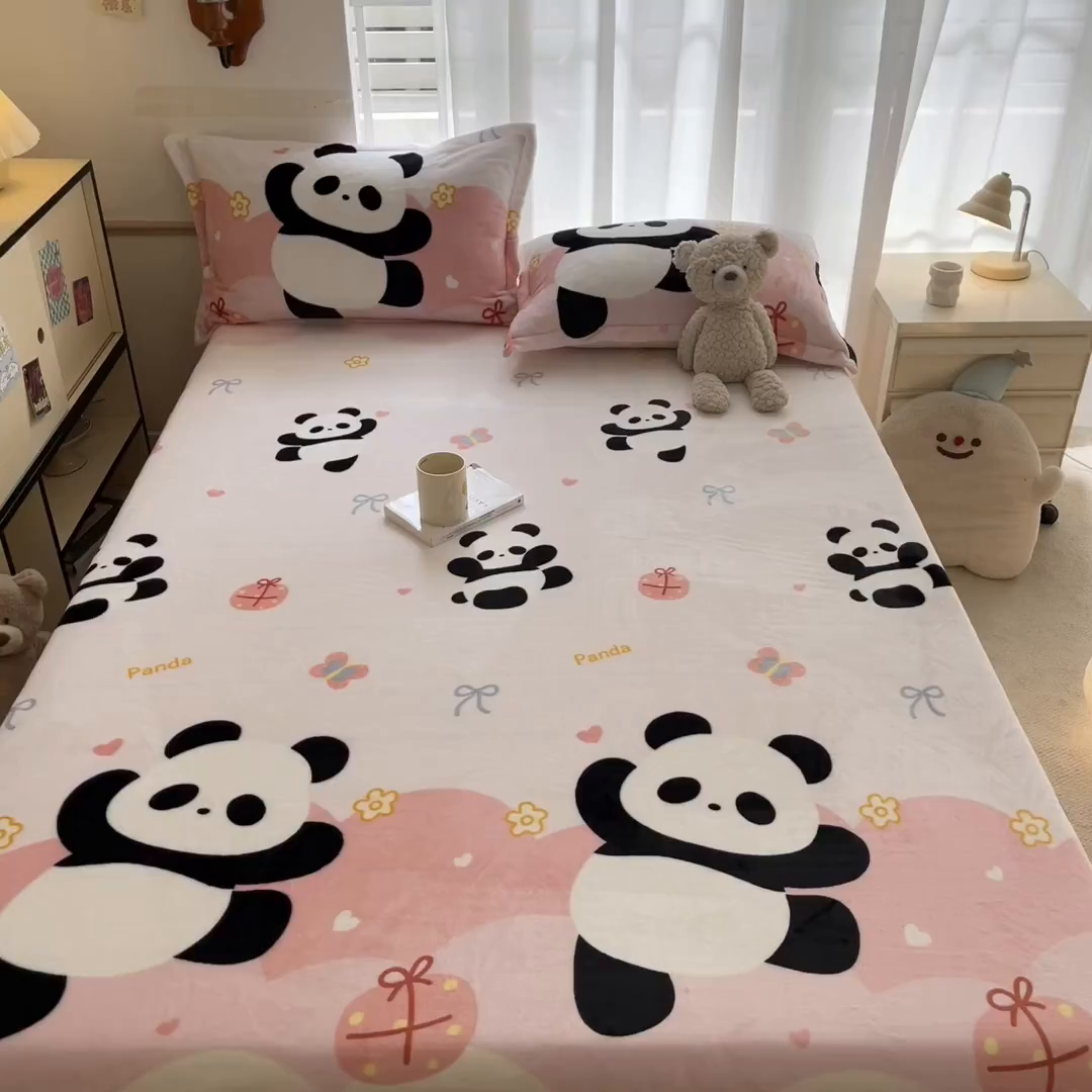 91家纺网 家纺一手货源 找家纺 寻米 2025新款高克重加厚保暖牛奶绒床笠-大床图 熊猫桃桃