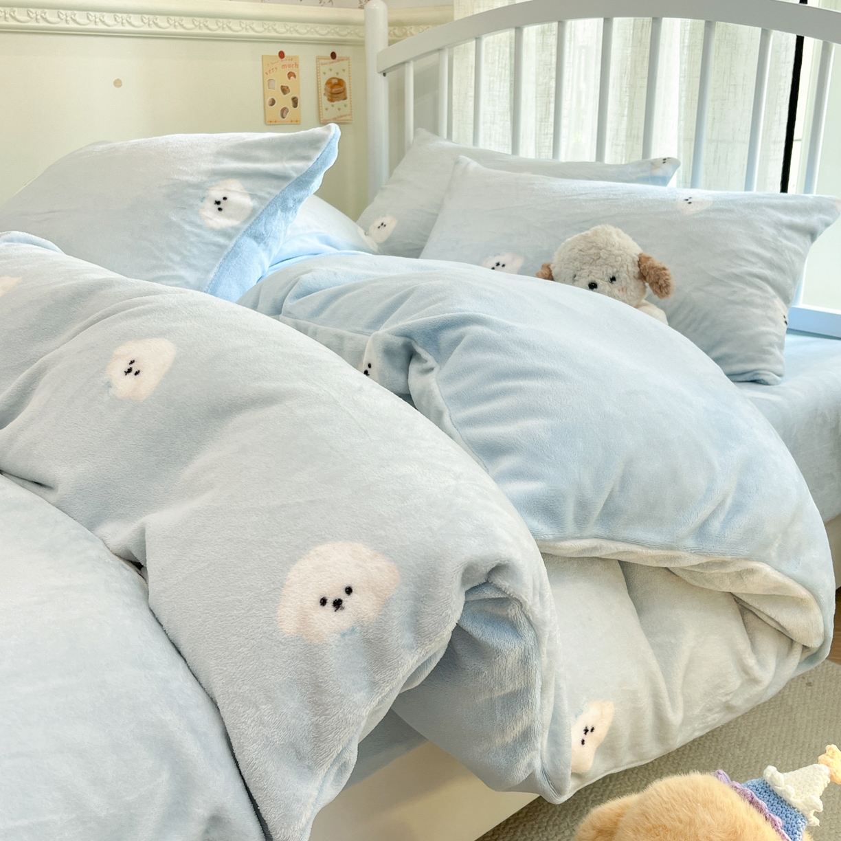 91家纺网 家纺一手货源 找家纺 （总）云玲时尚 2025新款加厚牛奶绒印花四件套