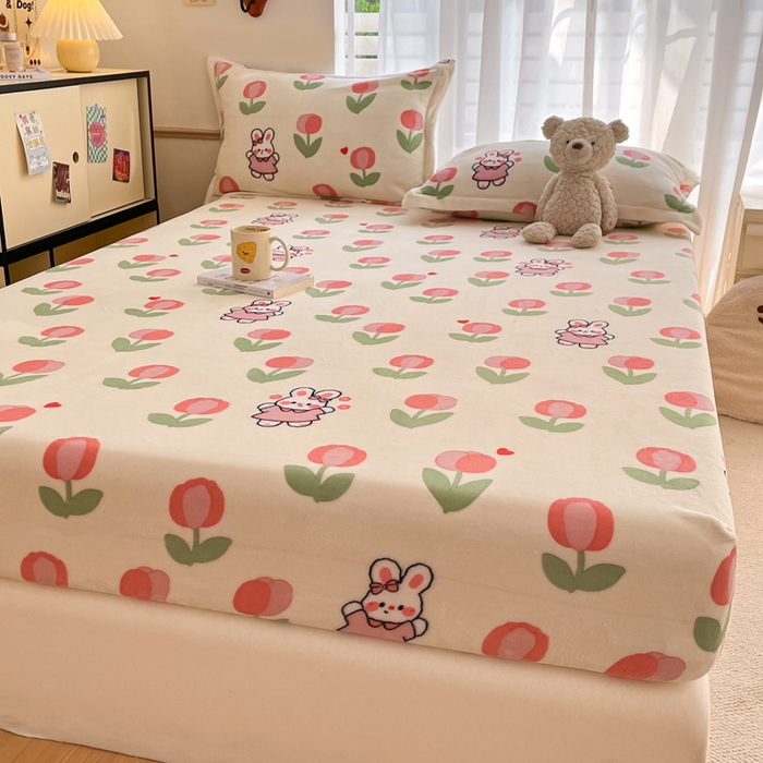 91家纺网 家纺一手货源 找家纺 寻米 2025新款高克重加厚保暖牛奶绒床笠-大床图 郁香小兔