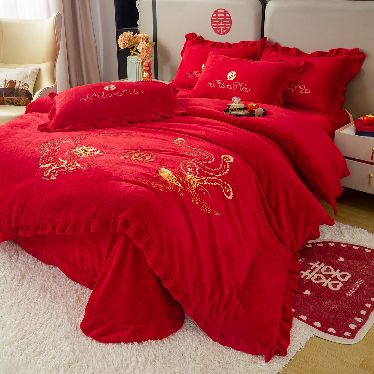 91家纺网 家纺一手货源 找家纺 银石 2025新款230克全消光牛奶绒婚庆大红高克重四件套 龙凤呈祥