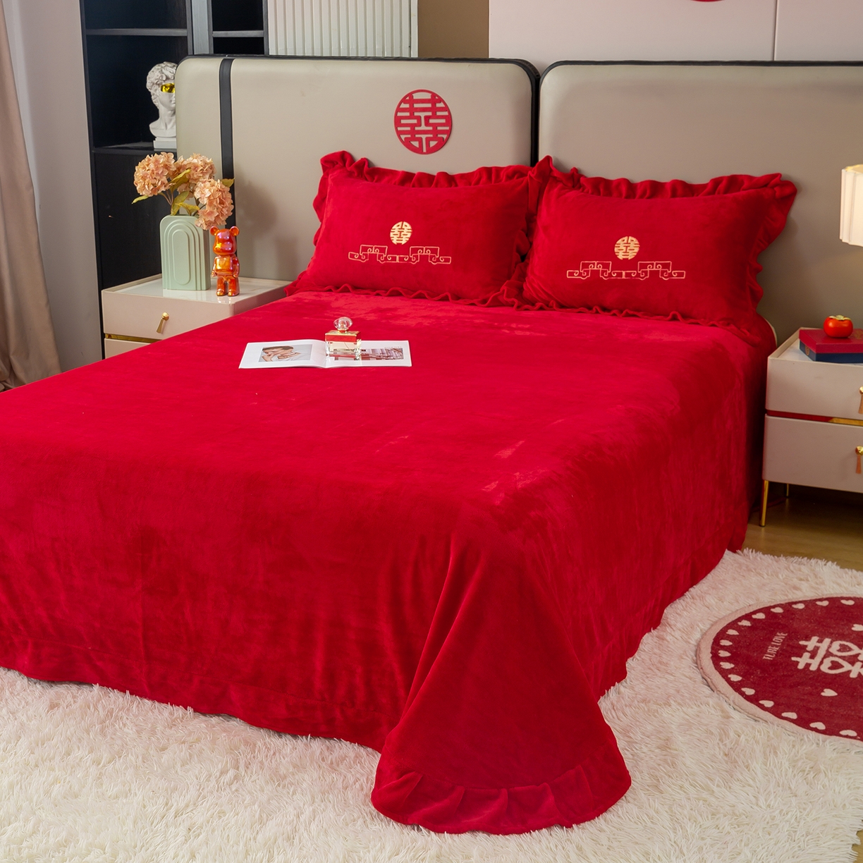 91家纺网 家纺一手货源 找家纺 银石 2025新款230克全消光牛奶绒婚庆大红高克重四件套 龙凤呈祥