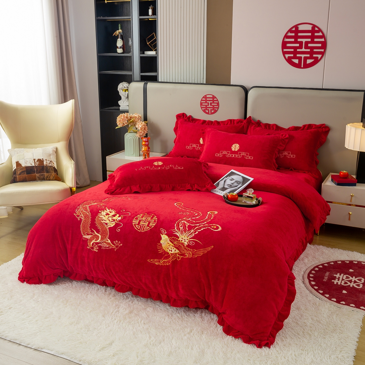 91家纺网 家纺一手货源 找家纺 银石 2025新款230克全消光牛奶绒婚庆大红高克重四件套 龙凤呈祥