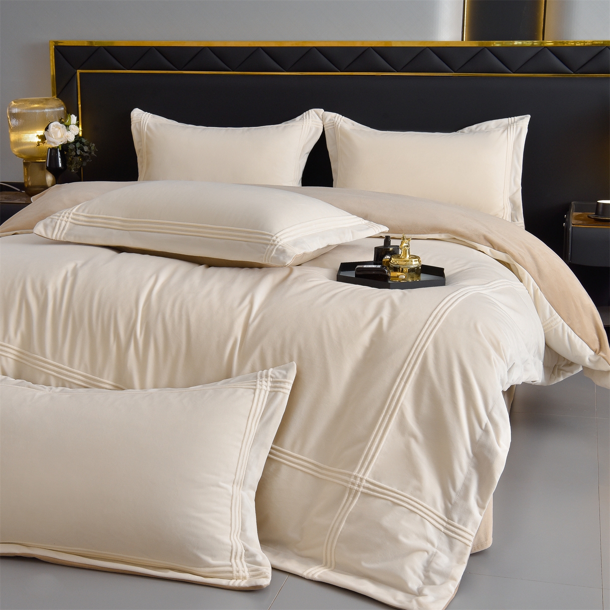 91家纺网 家纺一手货源 找家纺 （总）笙意家纺 2025新款A类加厚牛奶绒埋线烂花款四件套-奈斯系列