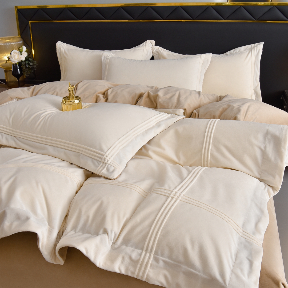 91家纺网 家纺一手货源 找家纺 （总）笙意家纺 2025新款A类加厚牛奶绒埋线烂花款四件套-奈斯系列