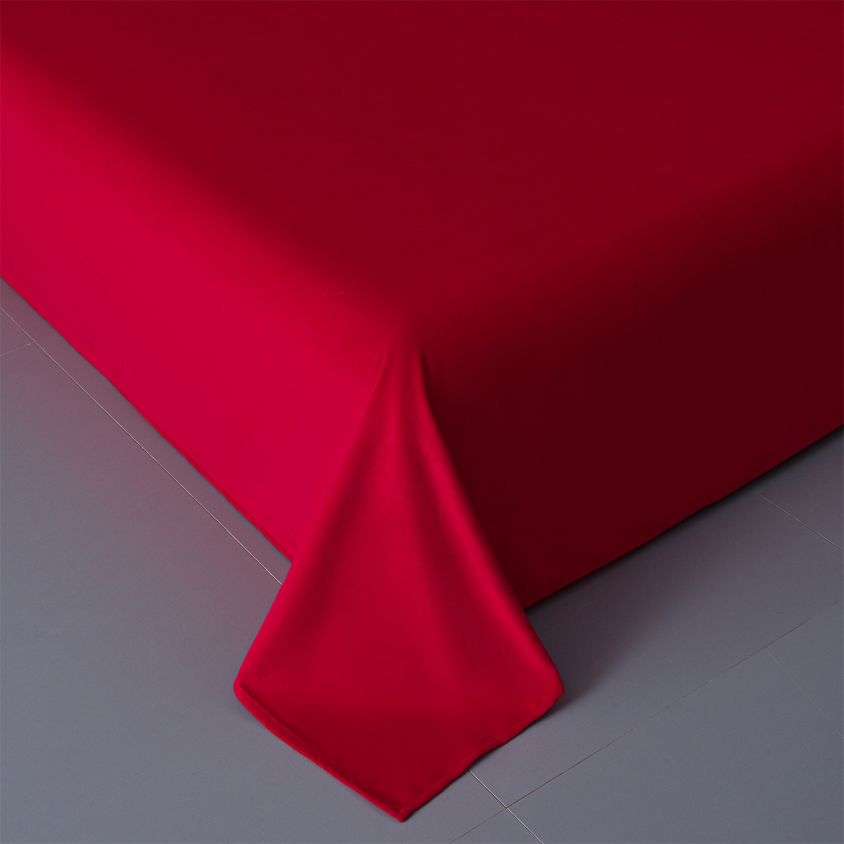 91家纺网 家纺一手货源 找家纺 笙意家纺 2025新款A类加厚牛奶绒埋线烂花款四件套-奈斯系列 奈斯-奢享红