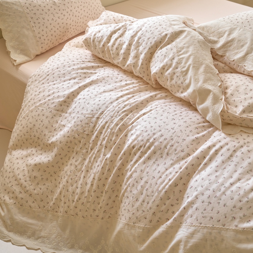 91家纺网 家纺一手货源 找家纺 洋铭区（原狠狠爱） 2025新款A类全棉蕾丝花边双层纱四件套 红糖花枝