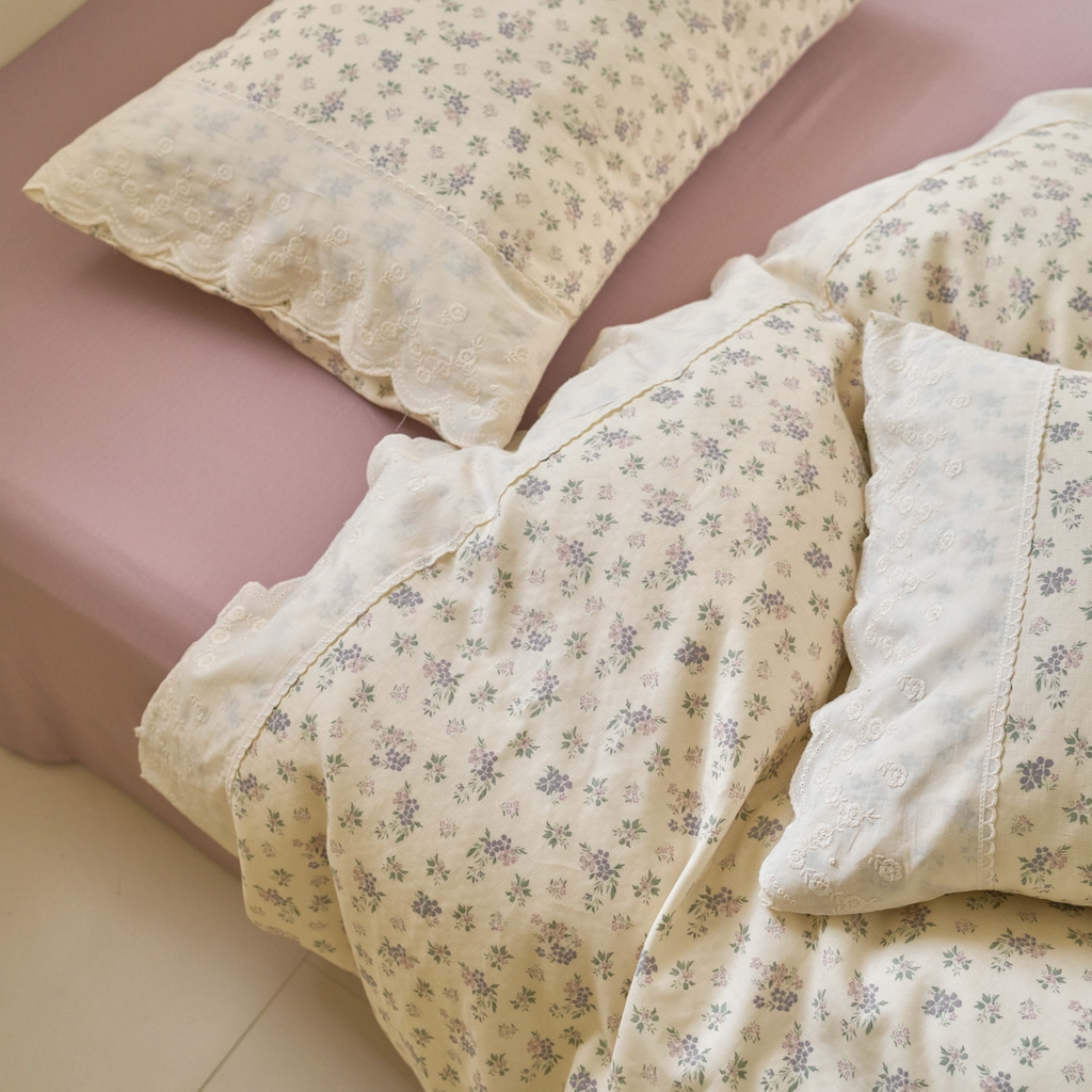 91家纺网 家纺一手货源 找家纺 洋铭区（原狠狠爱） 2025新款A类全棉蕾丝花边双层纱四件套 萝紫蜜果