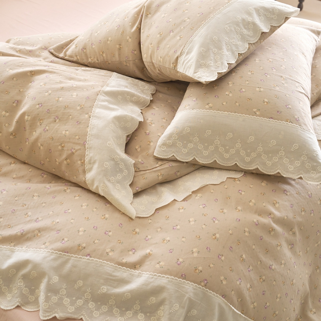 91家纺网 家纺一手货源 找家纺 洋铭区（原狠狠爱） 2025新款A类全棉蕾丝花边双层纱四件套 迷迭香甜