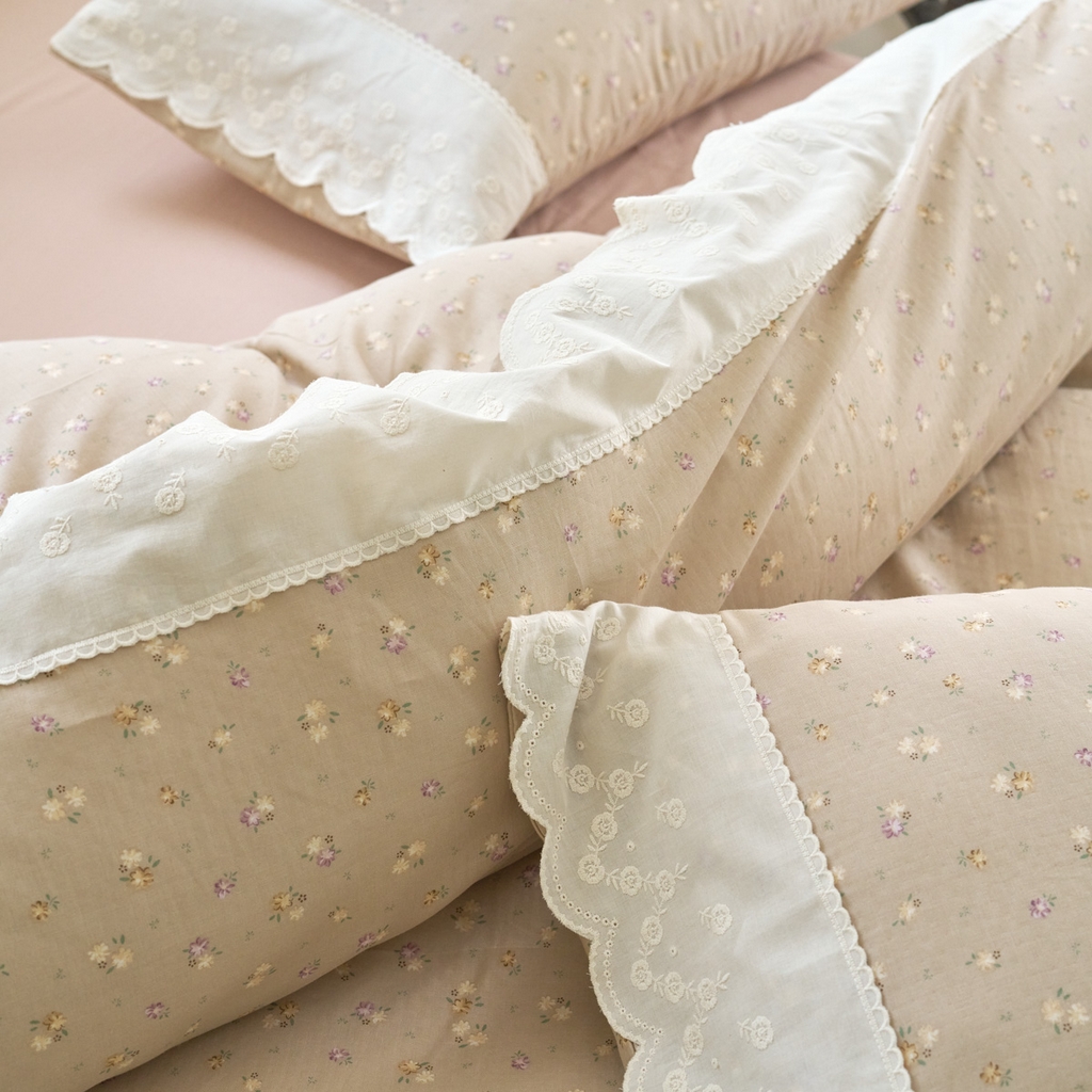 91家纺网 家纺一手货源 找家纺 洋铭区（原狠狠爱） 2025新款A类全棉蕾丝花边双层纱四件套 迷迭香甜