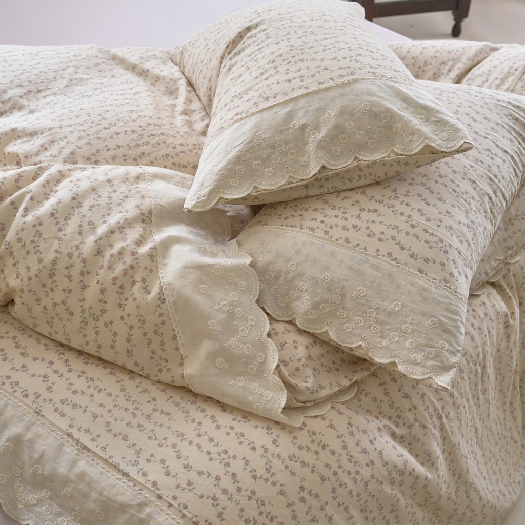 91家纺网 家纺一手货源 找家纺 洋铭区（原狠狠爱） 2025新款A类全棉蕾丝花边双层纱四件套 杏色菊香