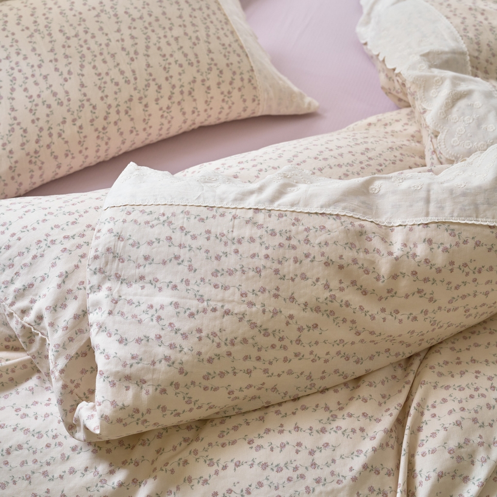 91家纺网 家纺一手货源 找家纺 洋铭区（原狠狠爱） 2025新款A类全棉蕾丝花边双层纱四件套 杏色菊香