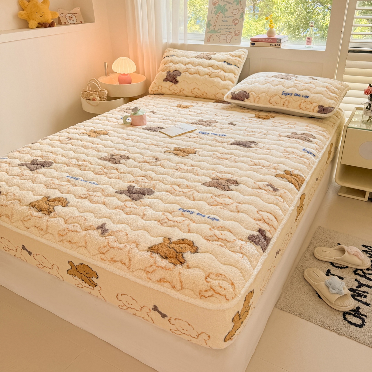 91家纺网 家纺一手货源 找家纺 LIFE.丽芙 2025秋冬新款北极绒加厚夹棉单床笠款床垫子保护套牛奶绒保暖床罩子三件套 追逐-黄