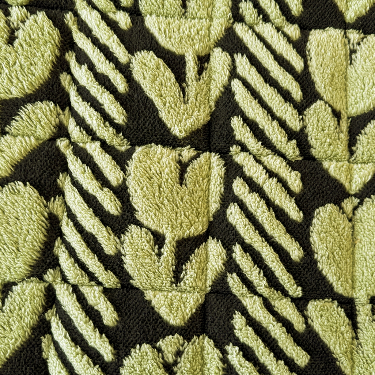 91家纺网 家纺一手货源 找家纺 LIFE.丽芙 2025秋冬新款色纱提花舒棉绒加厚夹棉单床笠款床垫子保护套保暖床罩子三件套 郁金香-草绿