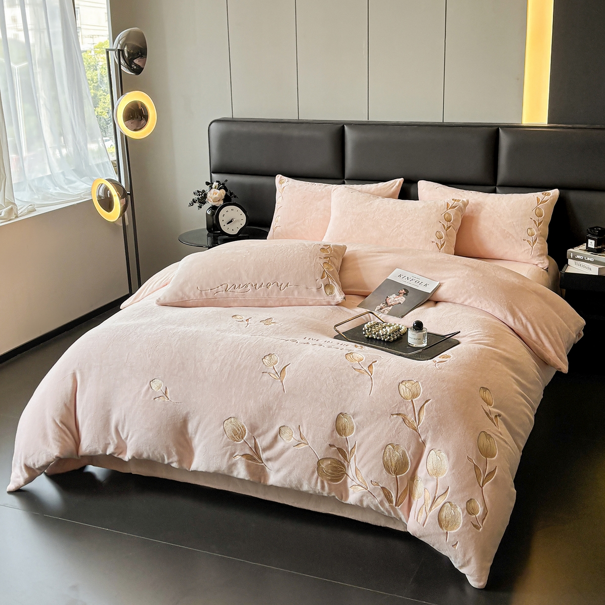 91家纺网 家纺一手货源 找家纺 （总）义博家纺 2025新款牛奶绒郁金香刺绣四件套