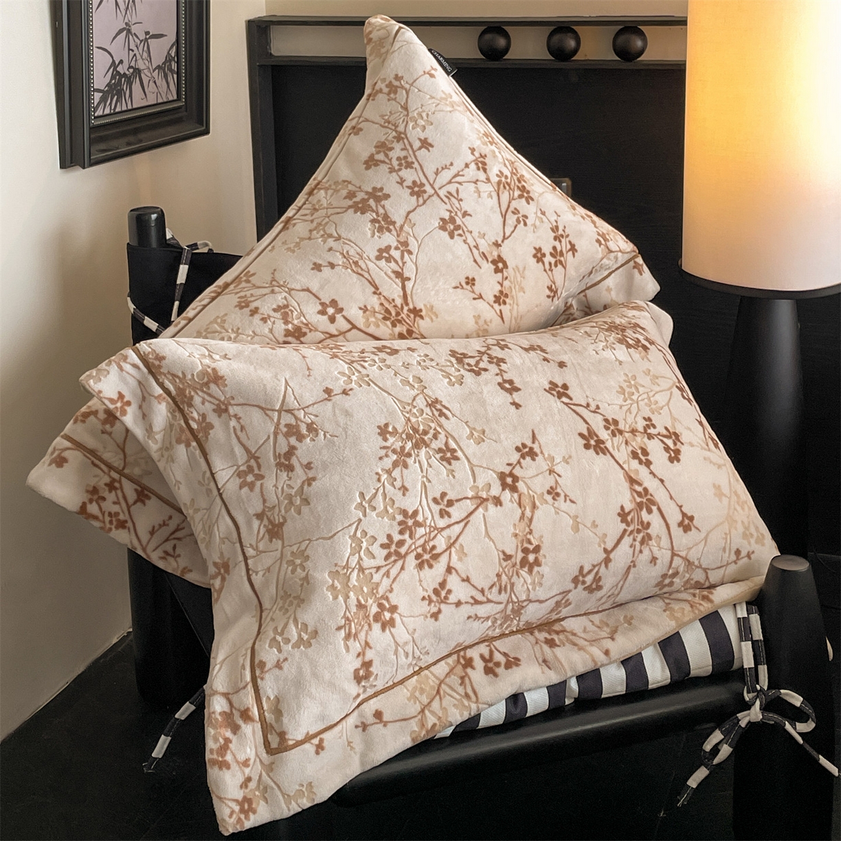 91家纺网 家纺一手货源 找家纺 （总）盛秋家纺 2025新款佩拉着色烂花牛奶绒四件套【轻奢风格】