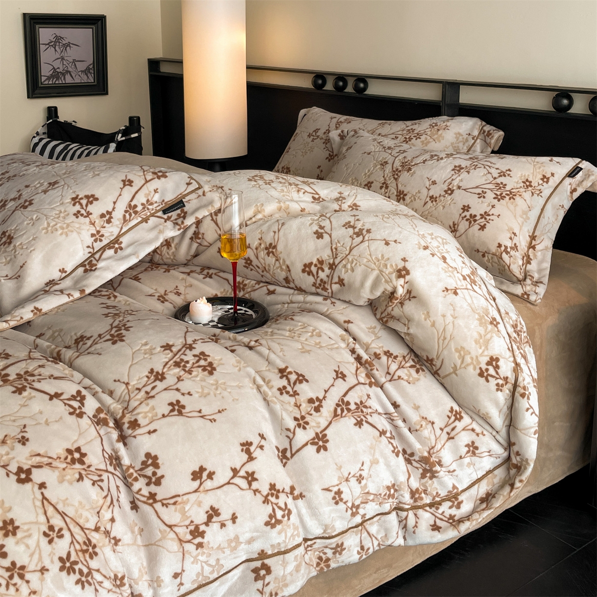 91家纺网 家纺一手货源 找家纺 （总）盛秋家纺 2025新款佩拉着色烂花牛奶绒四件套【轻奢风格】