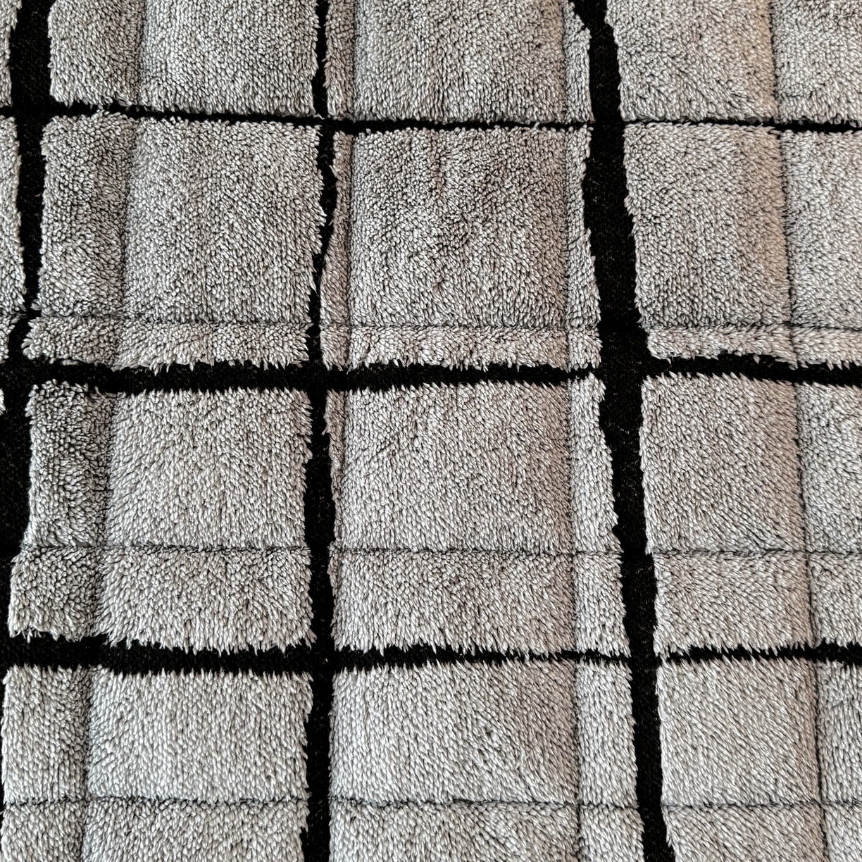 91家纺网 家纺一手货源 找家纺 LIFE.丽芙 2025秋冬新款色纱提花舒棉绒加厚夹棉单床笠款床垫子保护套保暖床罩子三件套 格调-灰色