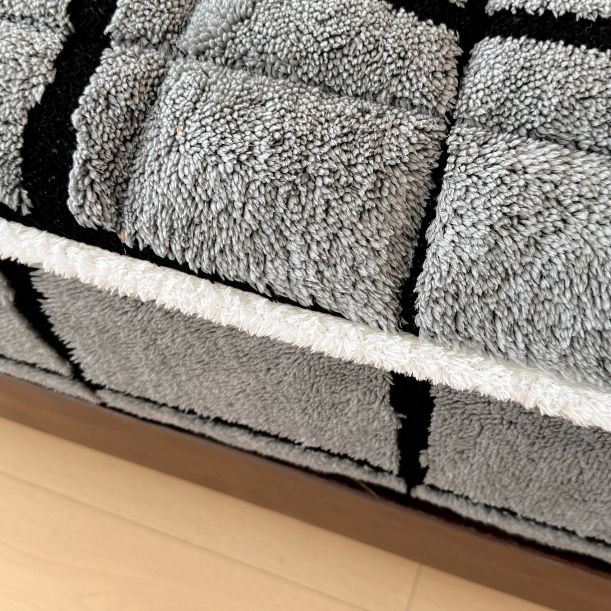 91家纺网 家纺一手货源 找家纺 LIFE.丽芙 2025秋冬新款色纱提花舒棉绒加厚夹棉单床笠款床垫子保护套保暖床罩子三件套 格调-灰色