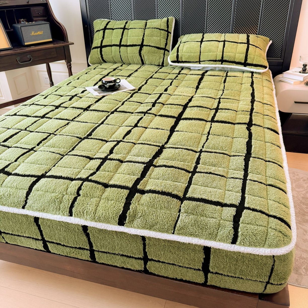 91家纺网 家纺一手货源 找家纺 LIFE.丽芙 2025秋冬新款色纱提花舒棉绒加厚夹棉单床笠款床垫子保护套保暖床罩子三件套 格调-草绿