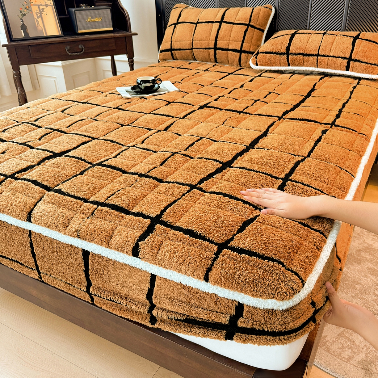 LIFE.丽芙 2025秋冬新款色纱提花舒棉绒加厚夹棉单床笠款床垫子保护套保暖床罩子三件套 格调-黄棕