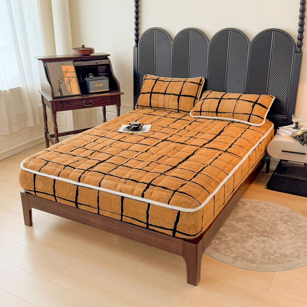 91家纺网 家纺一手货源 找家纺 LIFE.丽芙 2025秋冬新款色纱提花舒棉绒加厚夹棉单床笠款床垫子保护套保暖床罩子三件套 格调-黄棕