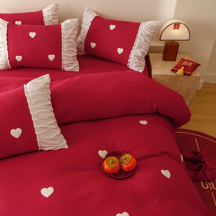 91家纺网 家纺一手货源 找家纺 （总）苏源家居 2025新款小爱心买家秀婚庆刺绣大红结婚四件套