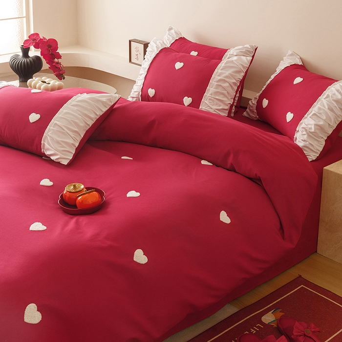 91家纺网 家纺一手货源 找家纺 （总）苏源家居 2025新款小爱心买家秀婚庆刺绣大红结婚四件套